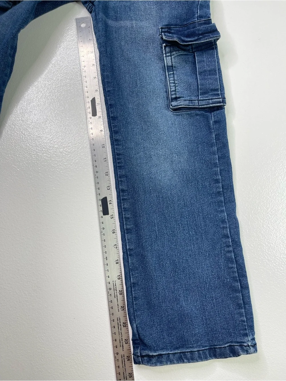 True Religion Kids Cargo Straight Leg Medium Wash Jeans Size M (10/12)
